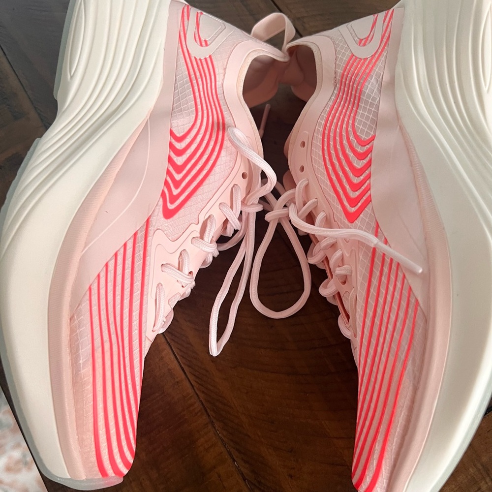 Excellent condition APL Pink Streamline sneakers